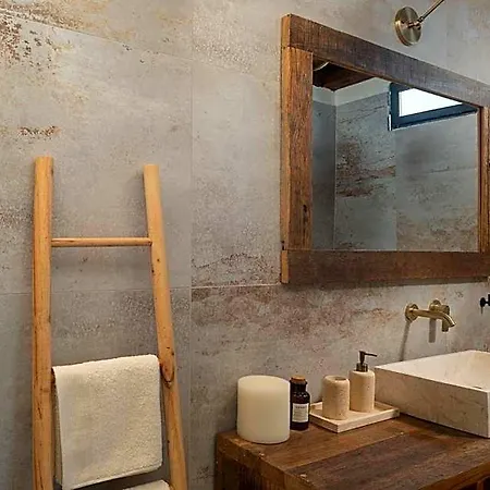 Blacksmith's House - Secluded Heated Pool Oasis Near Zadar Hotell