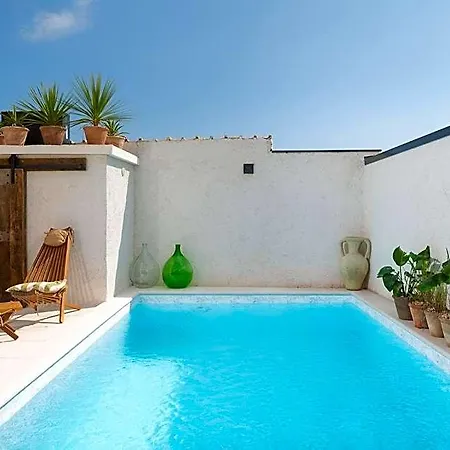Blacksmith's House - Secluded Heated Pool Oasis Near Zadar 4*