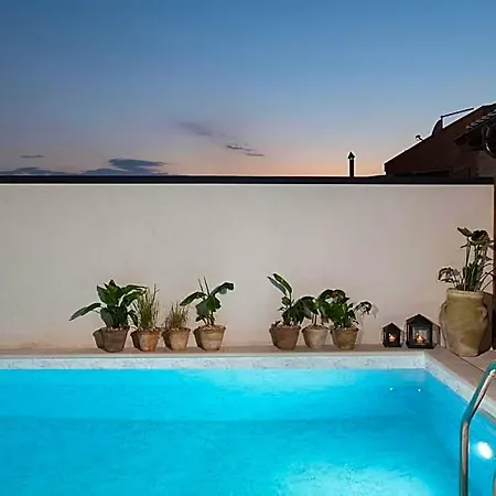 Blacksmith's House - Secluded Heated Pool Oasis Near Zadar